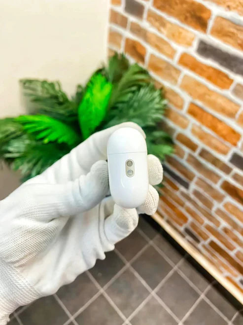 AirPods Pro 2nd Generation (White)